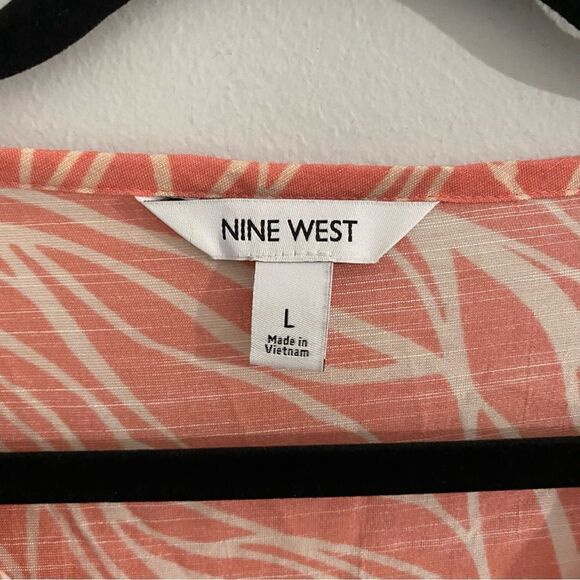 Nine West Women’s Slit Neck Long Sleeve Top - Picture 2 of 5